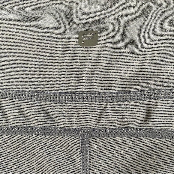 3 x $15 Fabletics white and blue leggings size S - Picture 4 of 7